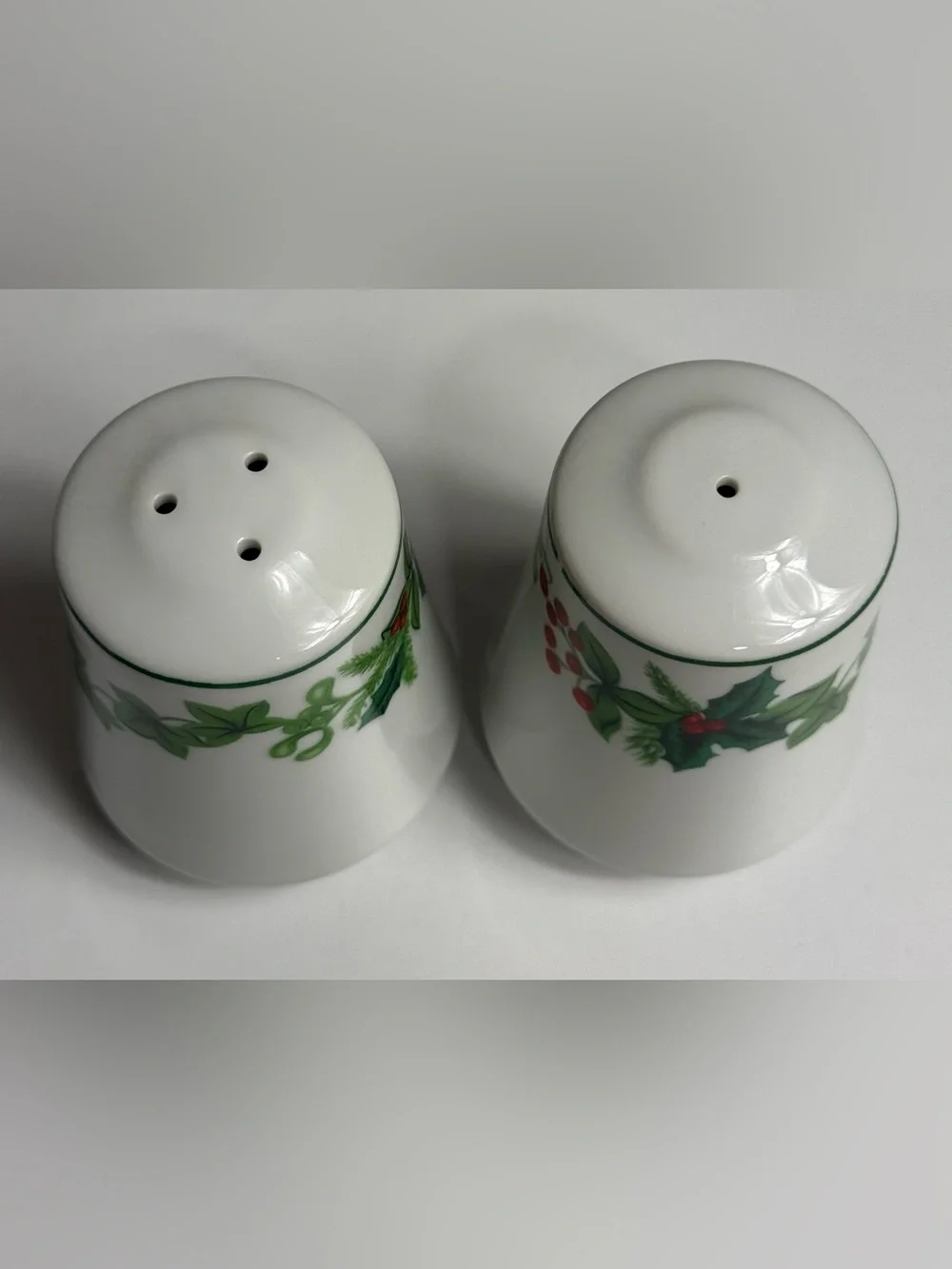 Vintage Holiday Holly Porcelain Salt and Pepper Shaker Set - White and Green